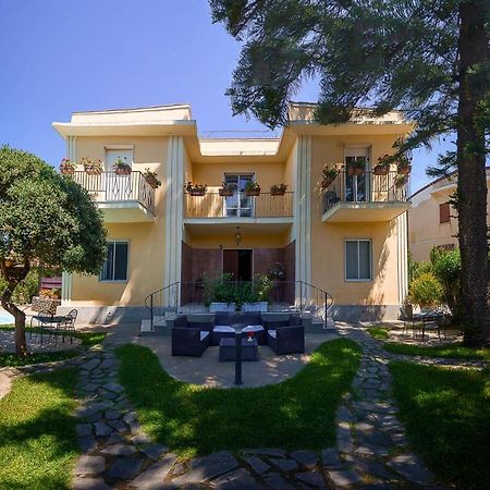 Il Giardino Degli Allori Campo Calabro Kültér fotó